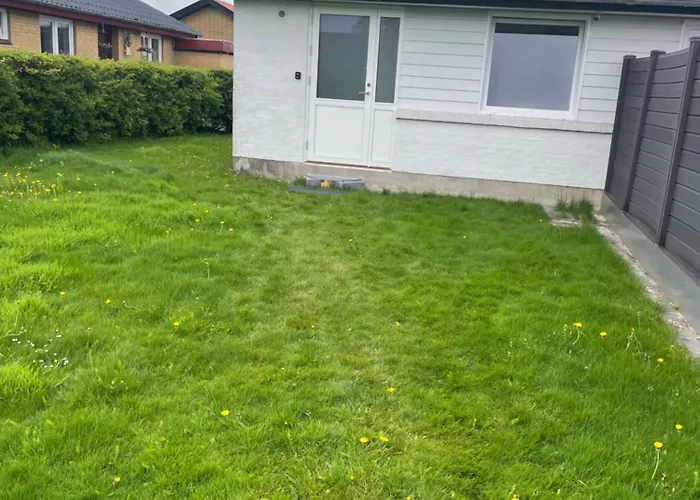 Private In Center Of *